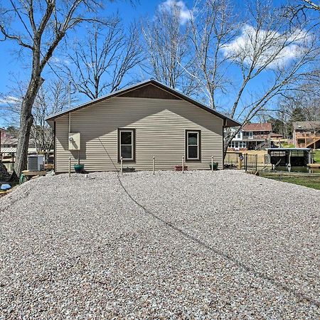 Waterfront Hot Springs Home With Kayaks And Boat Slip! Exteriör bild